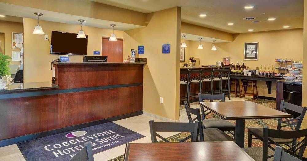 Castle Rock Inn & Suites - Quinter Exterior foto